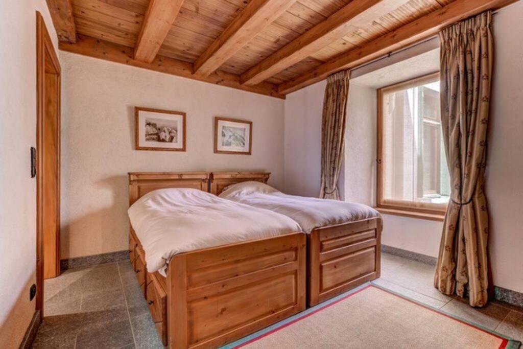 Spacious 3-Bed In The Heart Of Chamonix Luaran gambar